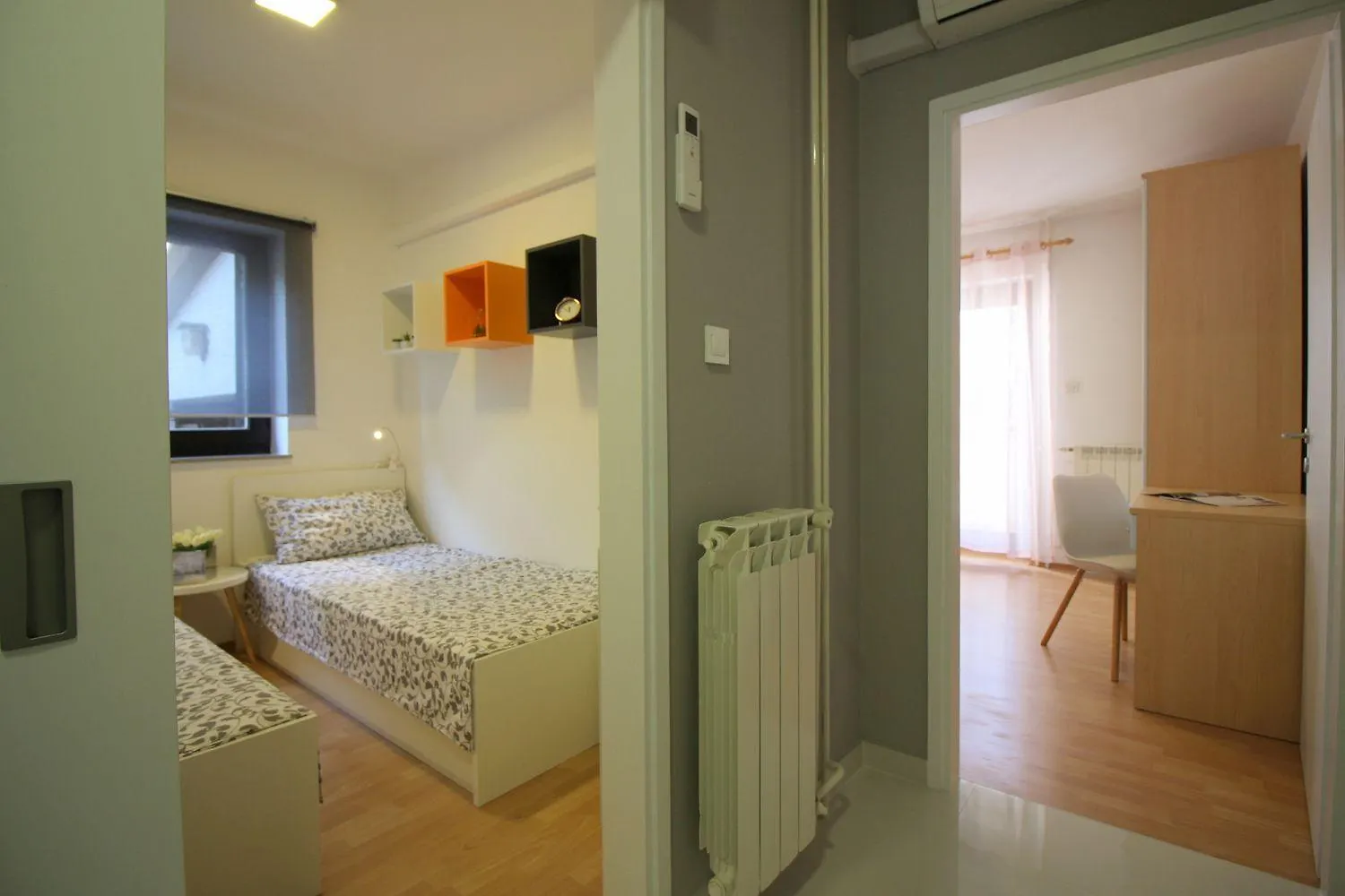Modernes Apartment Mit Privater Terrasse, Grillbereich, Spielplatz, Liegen, Privatparkplatz Poreč Croacia